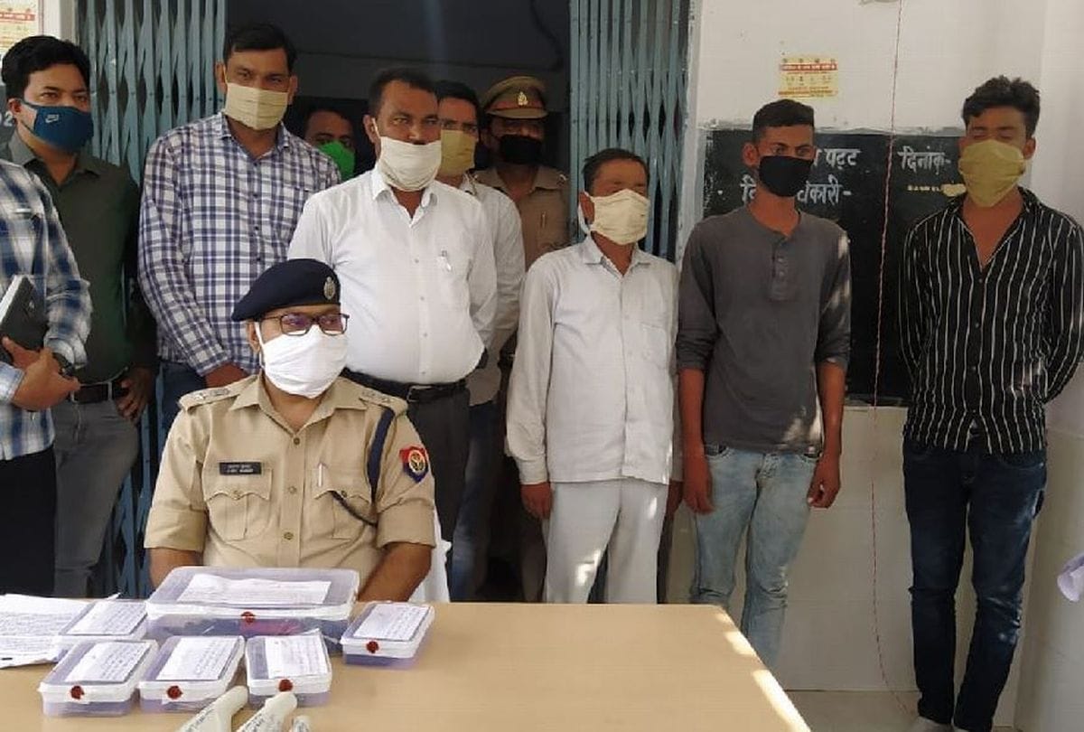 Mainpuri Police Encounter Arrested Gang Who Looted At Agra Lucknow Expressway