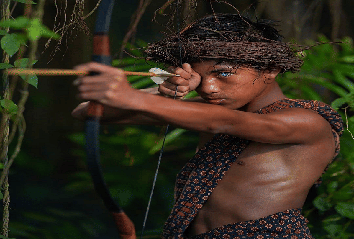 most stunning blue eyes of indonesian indigenous tribes due to waardenburg syndrome