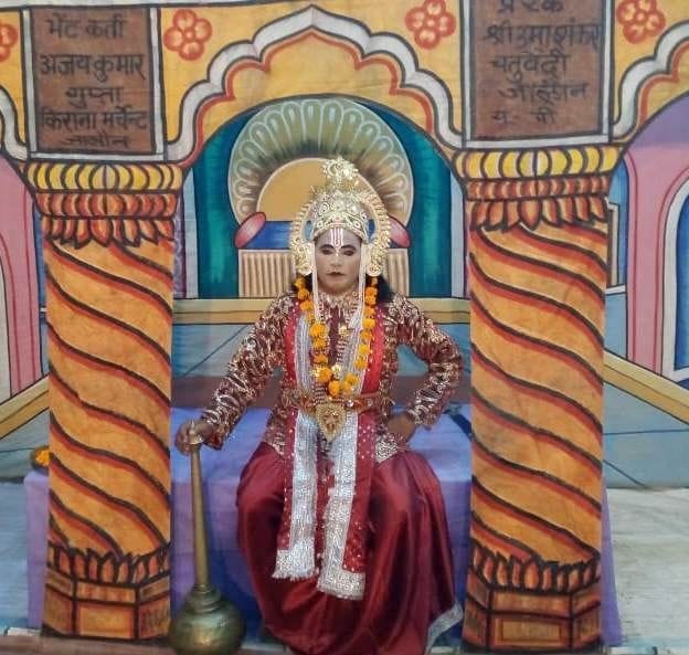 raam janm hote hee goonje jayakaare
