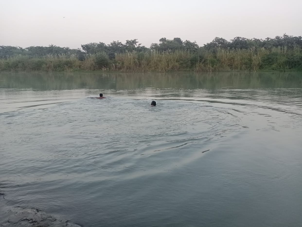 Search for dead bodies of lover-couple in Gangnahar