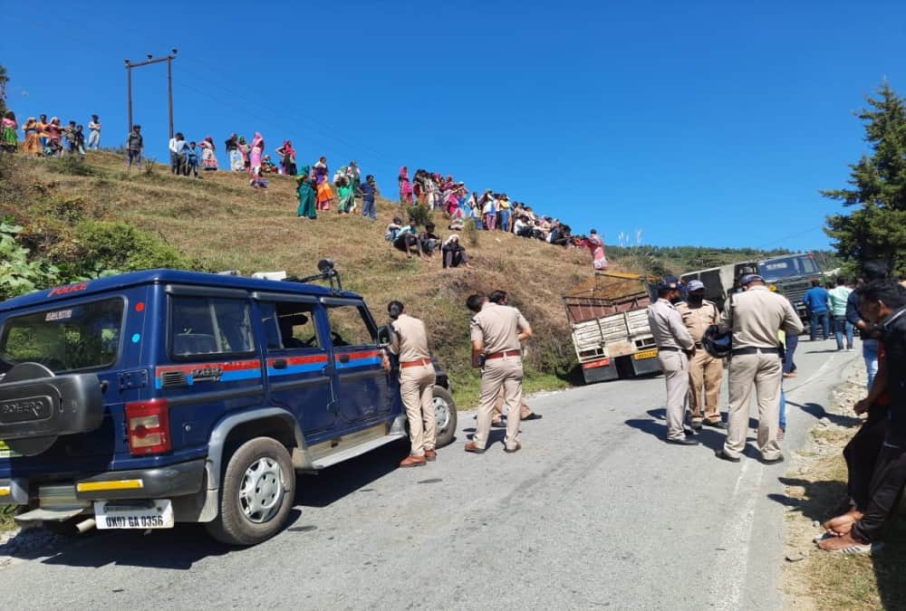 Uttarakhand Accident News: Army Vehicle and Bike Accident on Pithoragarh Highway, 19 Year old Boy Died, Photos