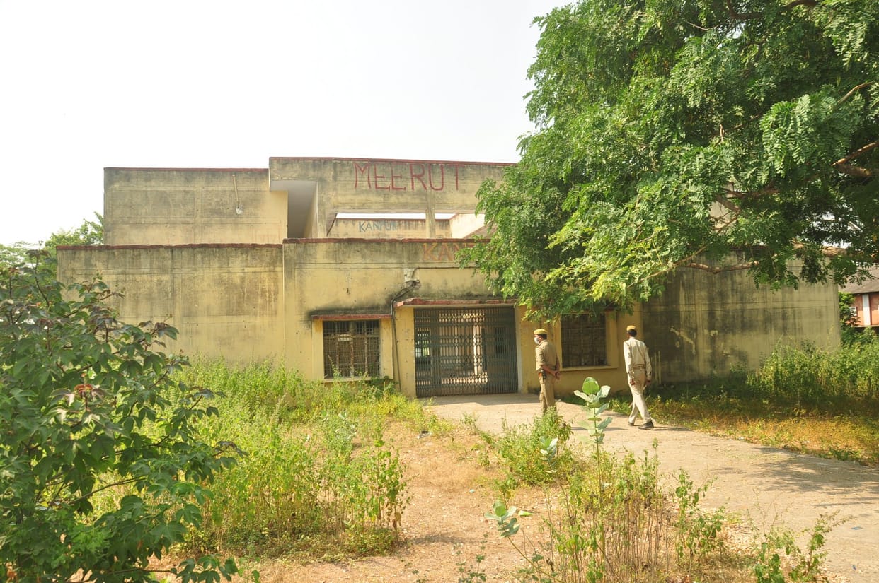 Polytecnic hostel like as horry movies place