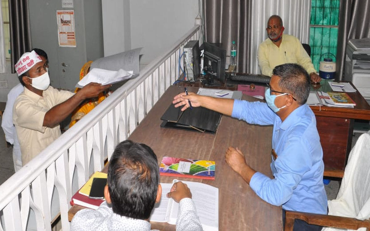 tundla by election