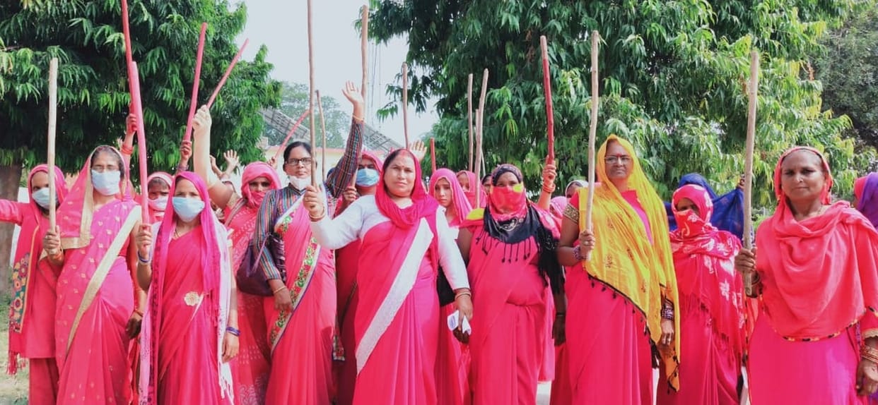 gulabi gang news in fatehpur