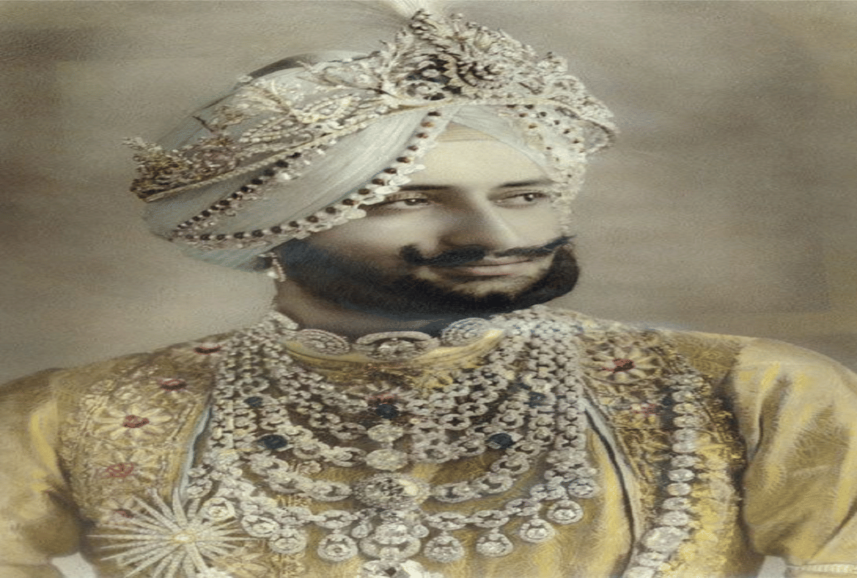 maharaja of patiala bhupinder singh has first own aircraft in india