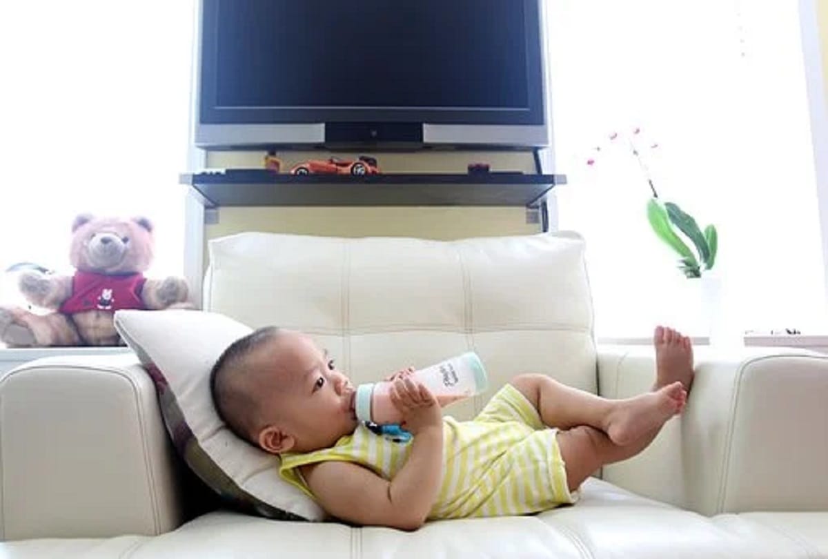 Health tips in hindi How much milk should be consumed daily according to age