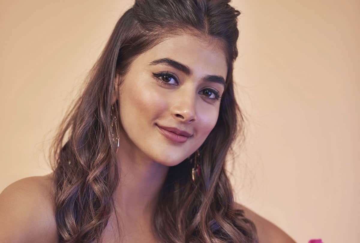 Pooja Hegde tests Covid 19 negative posted her photo on instagram said thanks to everyones