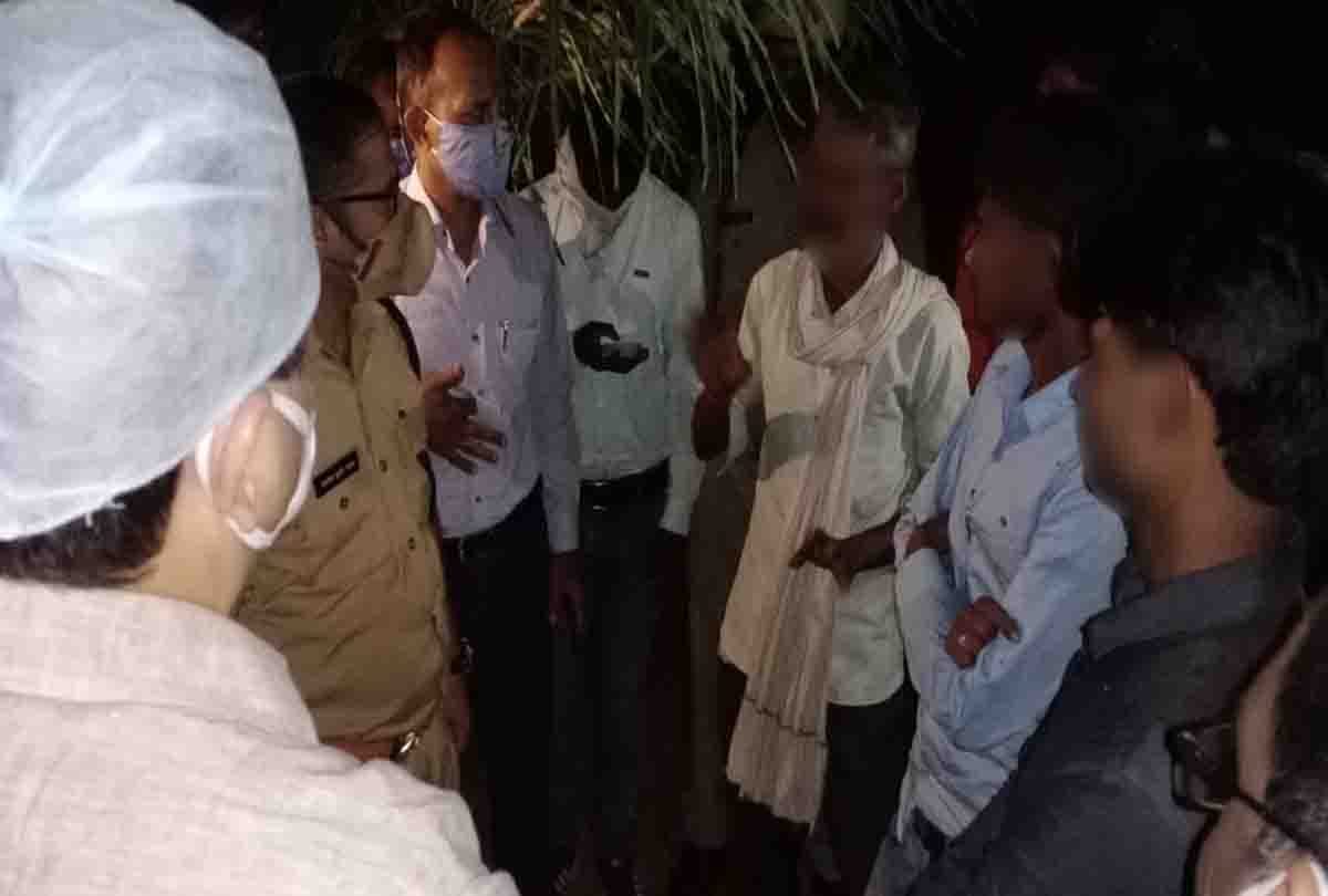 commits suicide of gang misdeed victim in chitrakoot