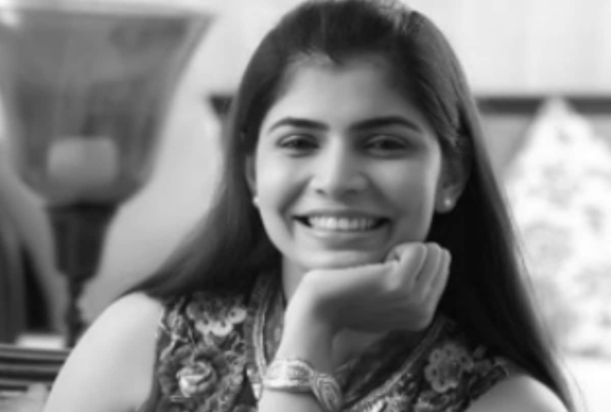 Chinmayi Sripaada shares Me Too complaint against lyricist Vairamuthu