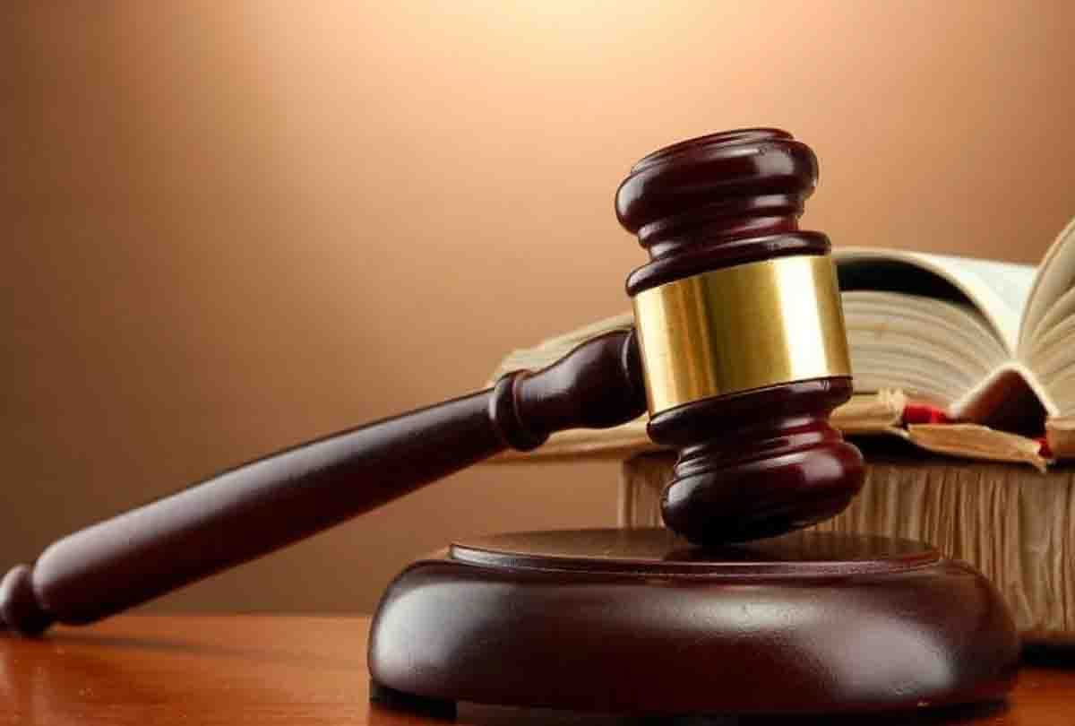 Three people imprisoned for 20 years in gang misdeed of a woman