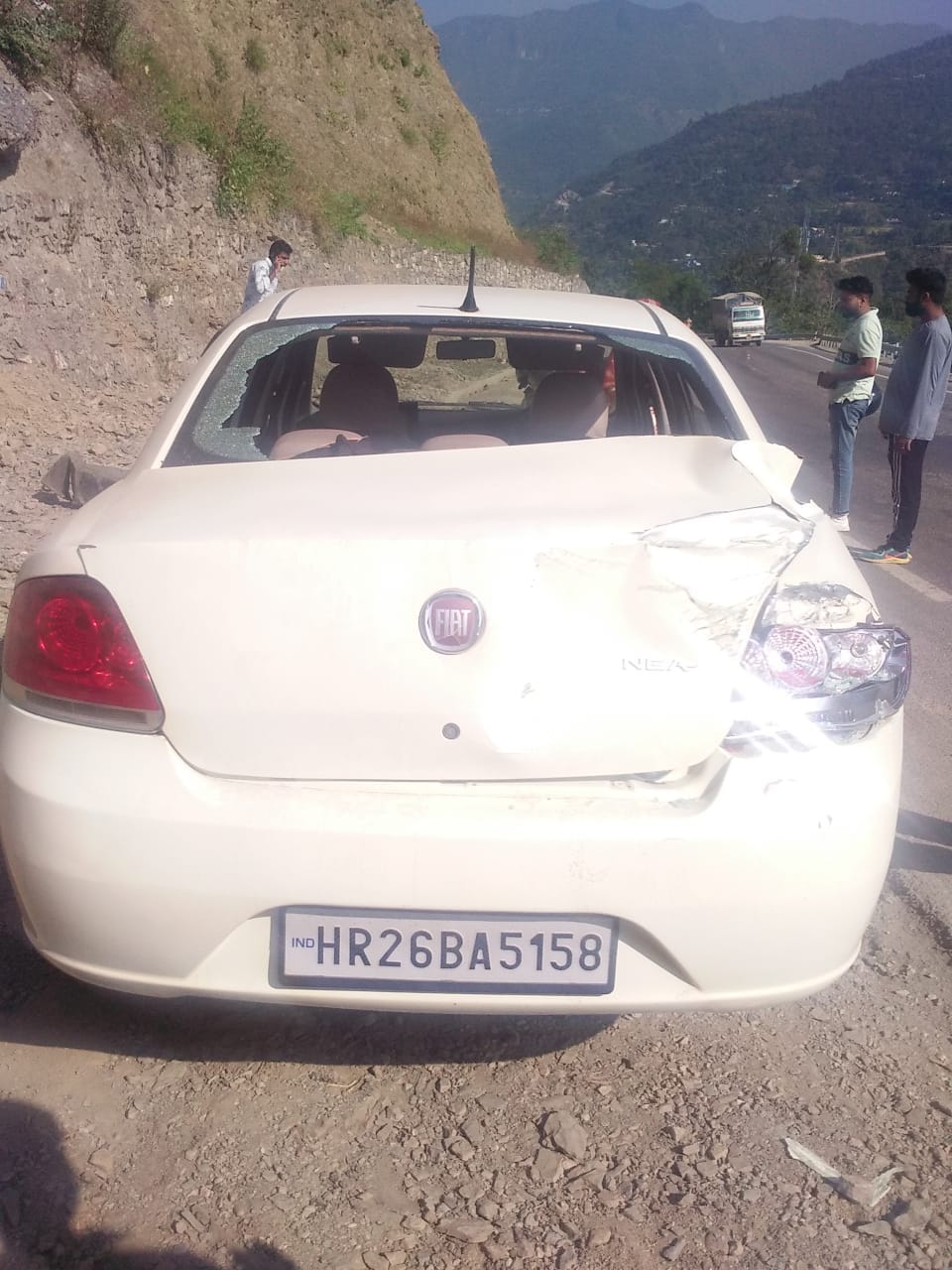 uttarakhand news: army truck hit two car on rishikesh gangotri highway