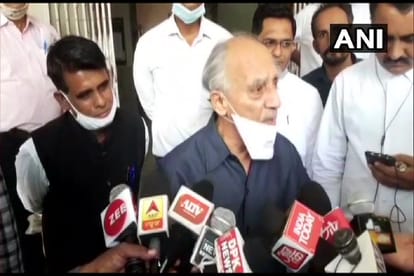 पूर्व केंद्रीय मंत्री अरुण शौरी
