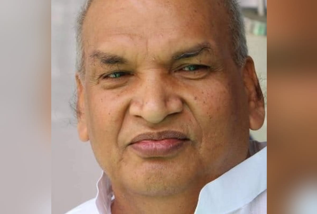 Deoria bye election 2020 update story of Brahma Shankar Tripathi candidate of sp party