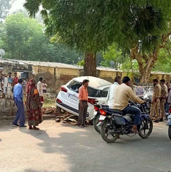 accident,etawah,etawah news