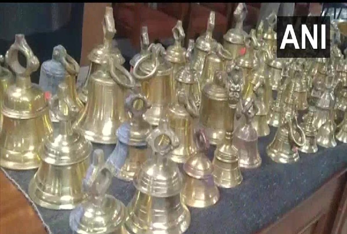 Police recovers brassware weighing about 550 kgs that was stolen from Simhachalam Temple