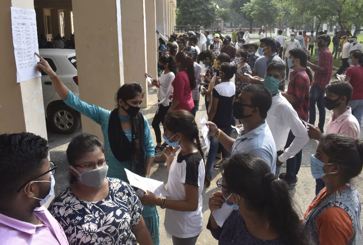 Entrance examinations of Gorakhpur University begin