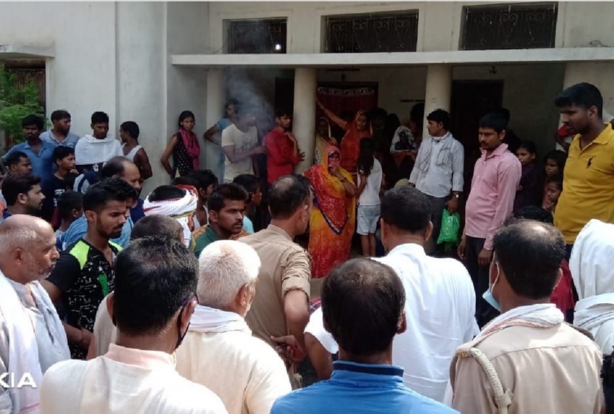 Uncle nephew died due to drowning in Saryu river at deoria