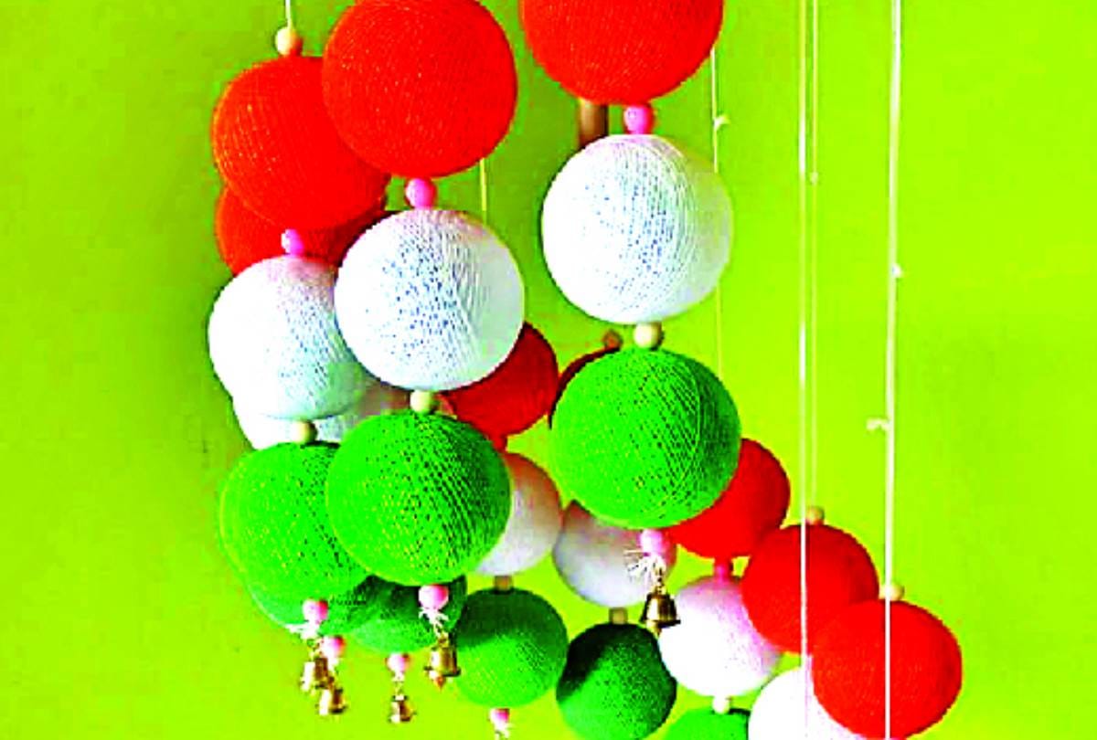 seventy percent swadeshi items in deepawali market in lucknow