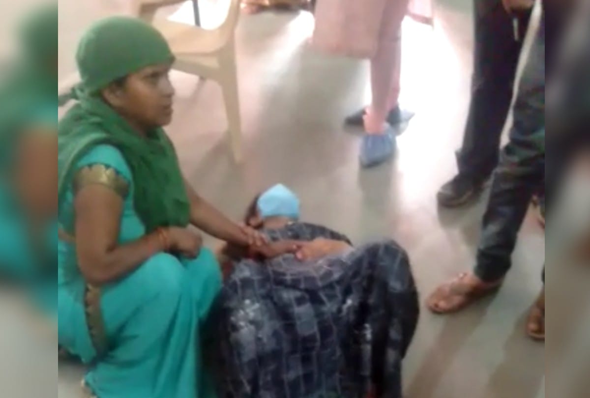 Pregnant groaning for one and a half hours on the floor in government hospital agra