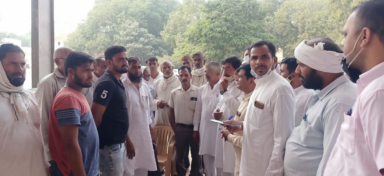 JJP District President listened to the problems of farmers in Mandi
