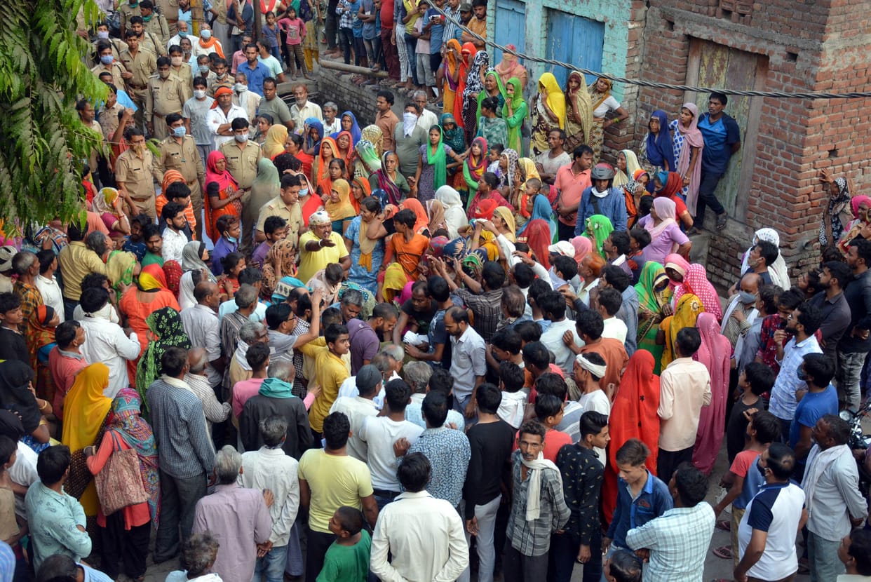 Aligarh: chaos in Mohalla Khatikan for the second day, investigation continues