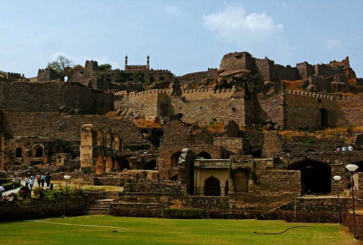 Places to visit around Delhi on a low budget