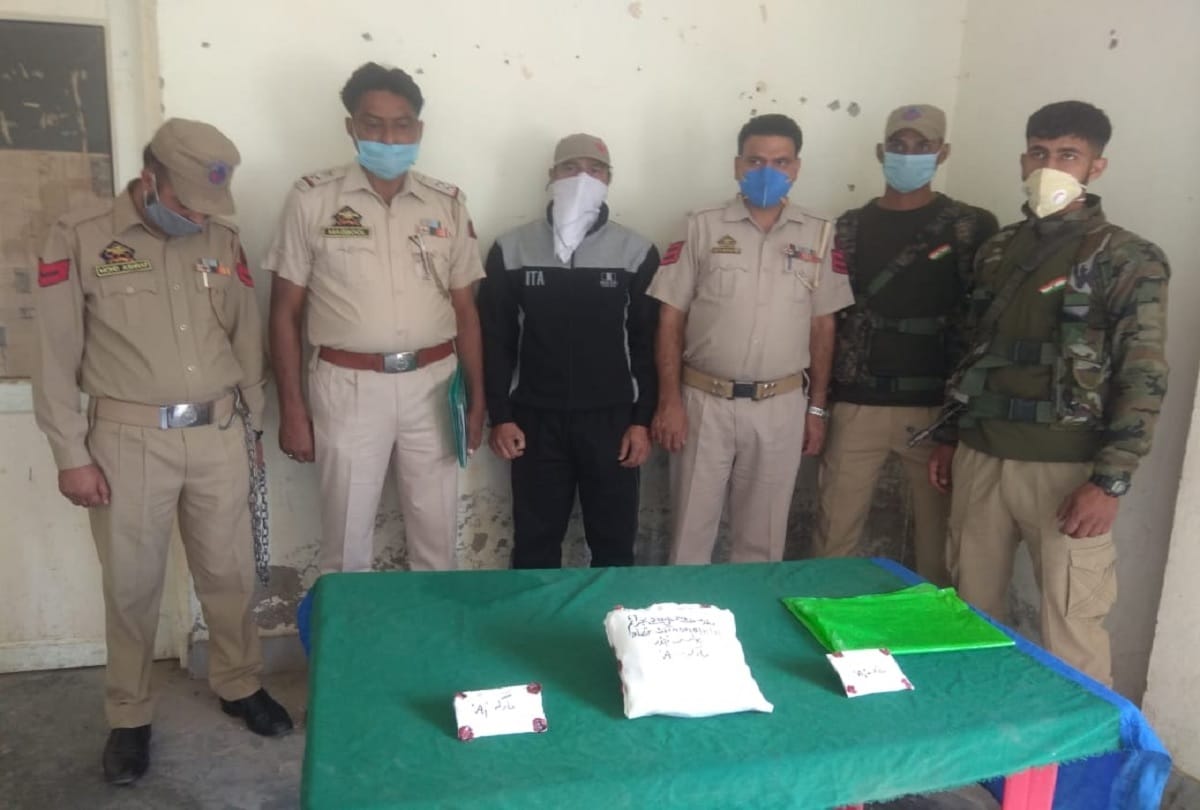 Mendhar Police Siezed Huge quantity of Narcotics During Naka Checking at Mankote.