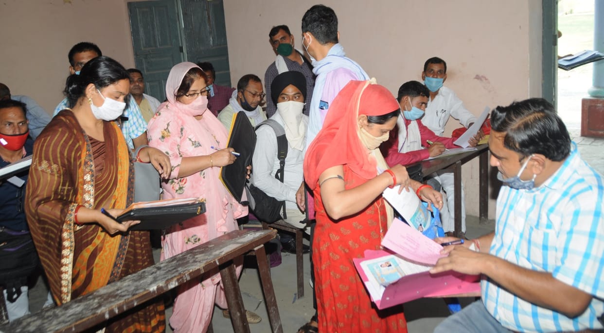 Candidate arrived in counseling, corona infected