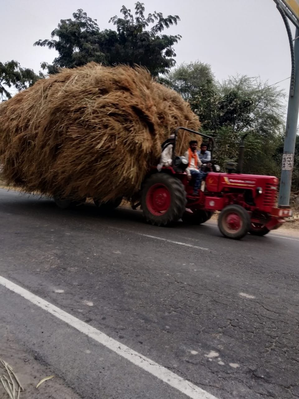 Straws become a source of income for the villagers of Ikkus