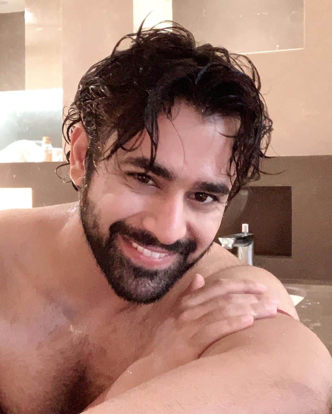 Naagin actor Pearl V Puri father VIPIN PURI passed away