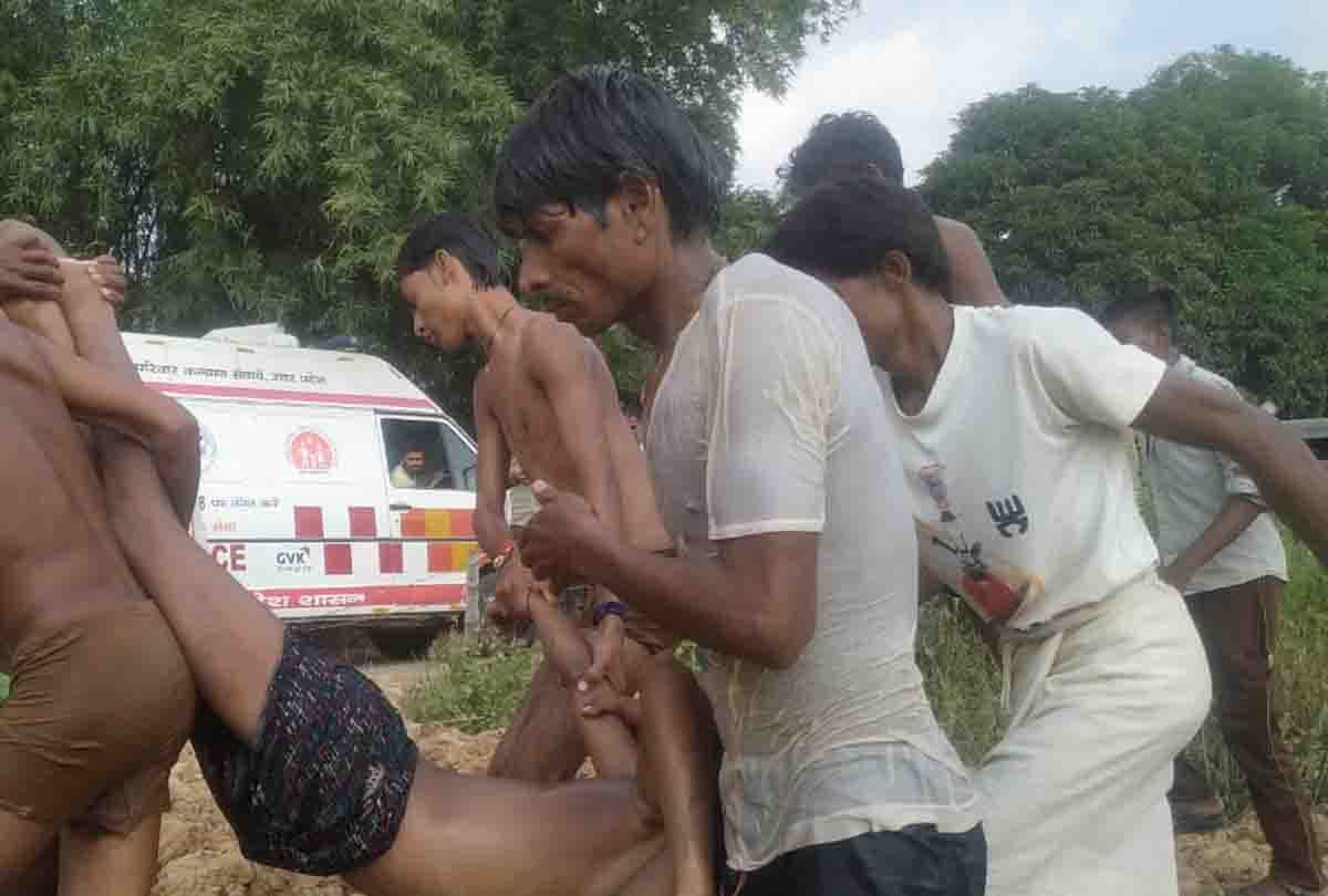 Banda: Elder brother died to save younger brother from drowning