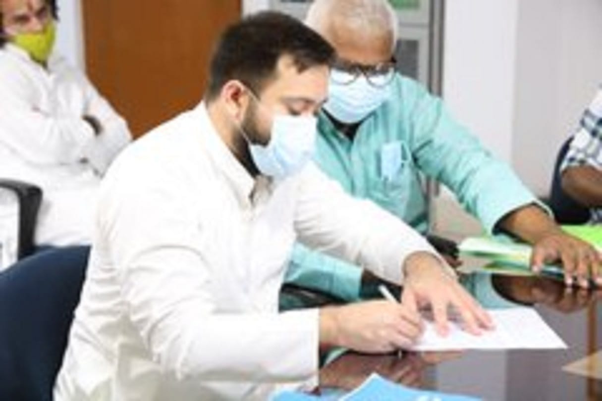 Bihar assembly elections: Tejashwi Yadav including 340 candidates, filed nomination for second phase election