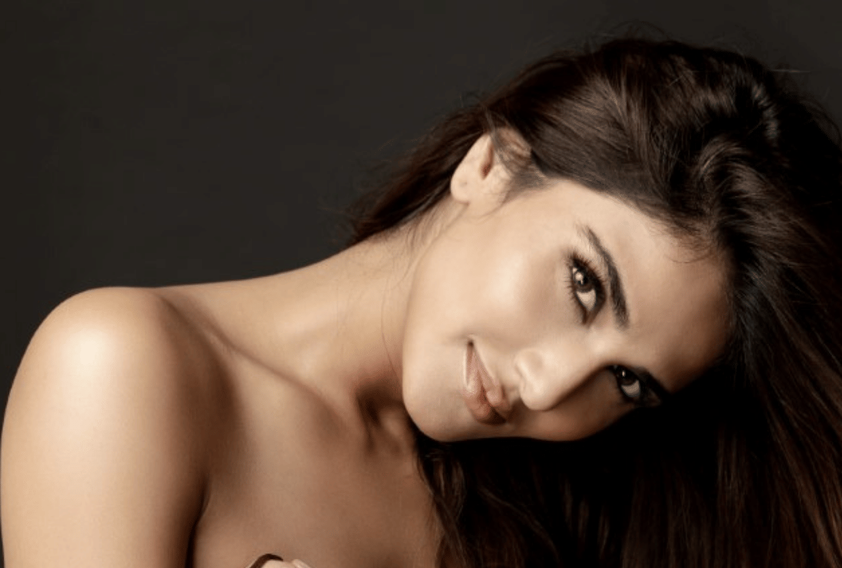 Bollywood Actress Vani Kapoor Will Celebrate Her Diwali 2020 With Crew Members Of Chandigarh Kare Aashiqui
