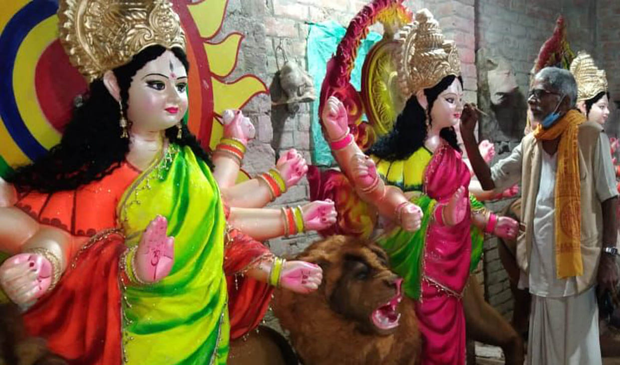 Goddesses will be seen in temples from far away