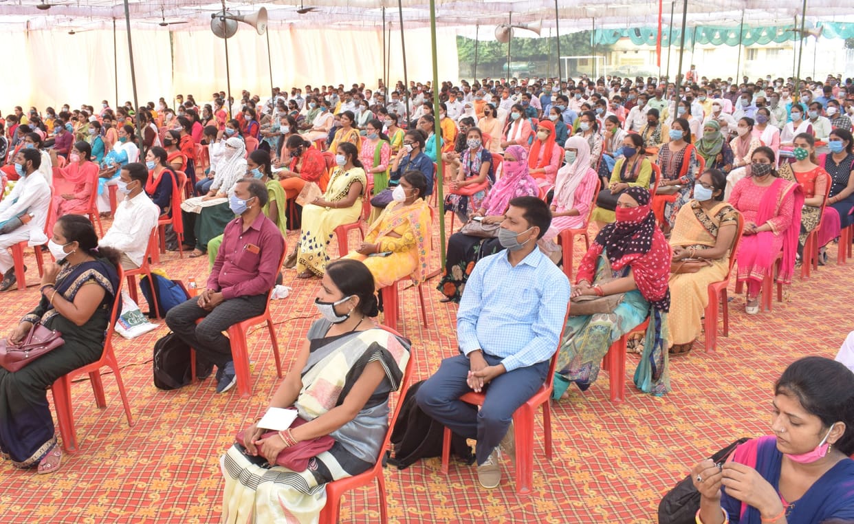 477 teachers got letter