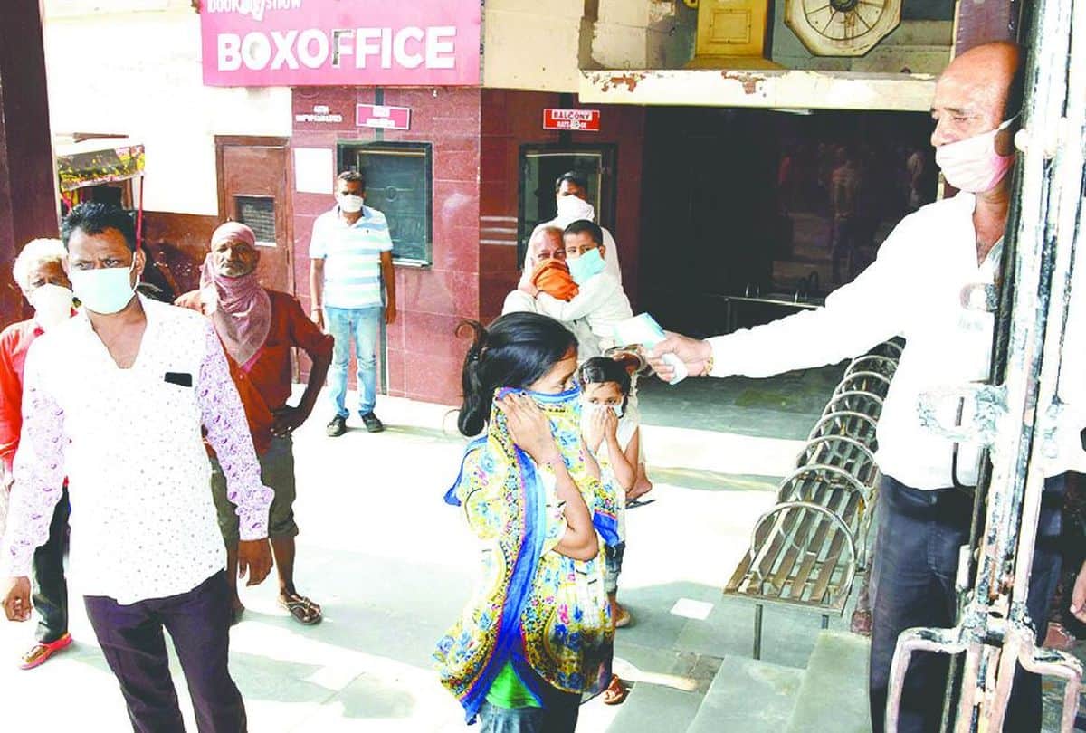 Cinema Houses Opened In Agra Audience Came For Watch Film