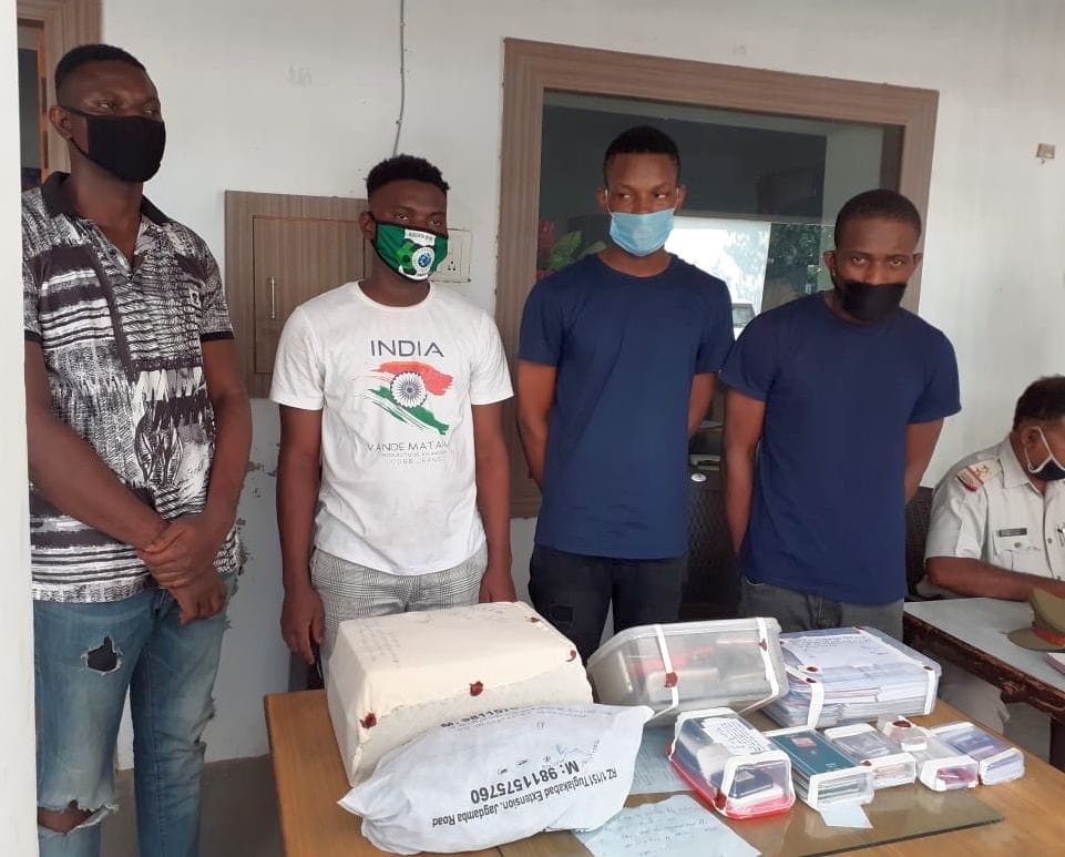 4 nijerian arrested in online fraud