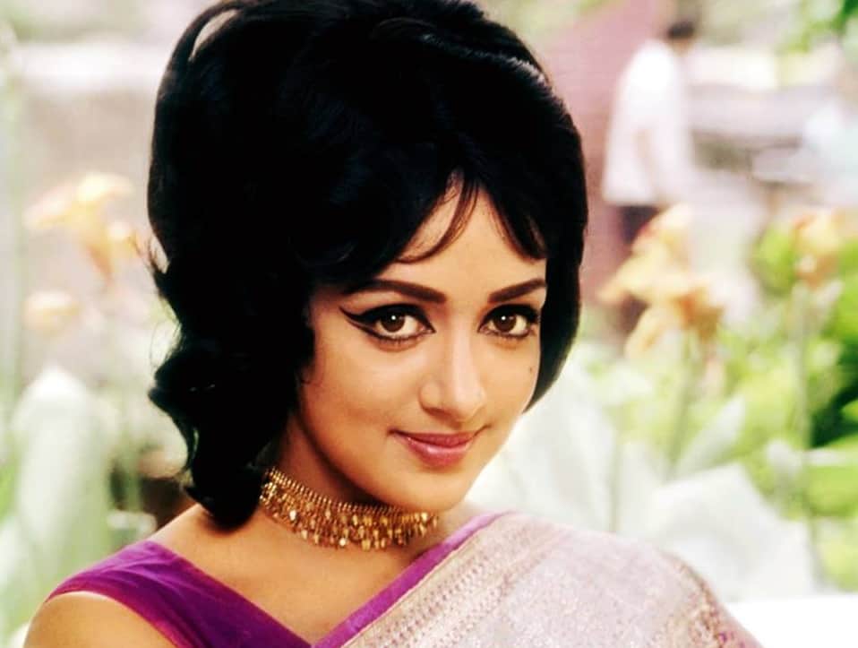 Bollywood Actress Who Did Onscreen Romance With Real Life Father Son Duo Madhuri Jaya Prada Dimple Sridevi Hema Malini