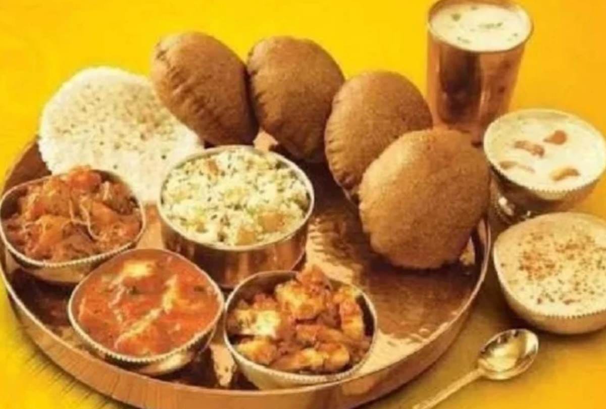 special preparations for navratri in restaurants, bakeries and sweet shops in lucknow