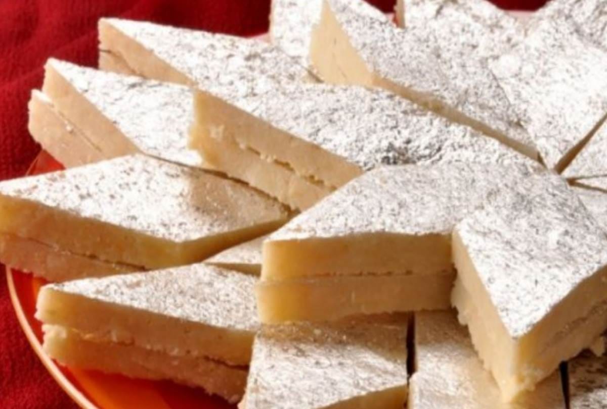 special preparations for navratri in restaurants, bakeries and sweet shops in lucknow