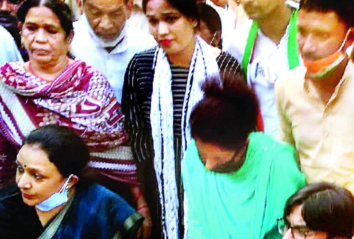 barabanki rape case: many parties leaders met family of victim
