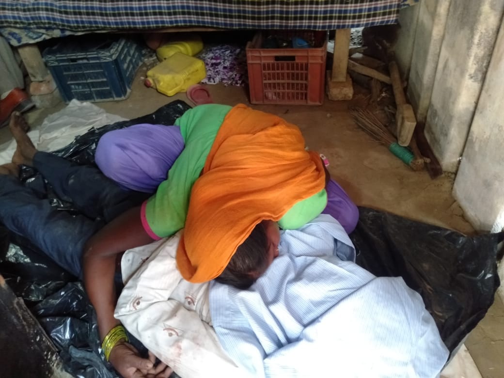 dehradun news: murder in dehradun, dead body found in shop