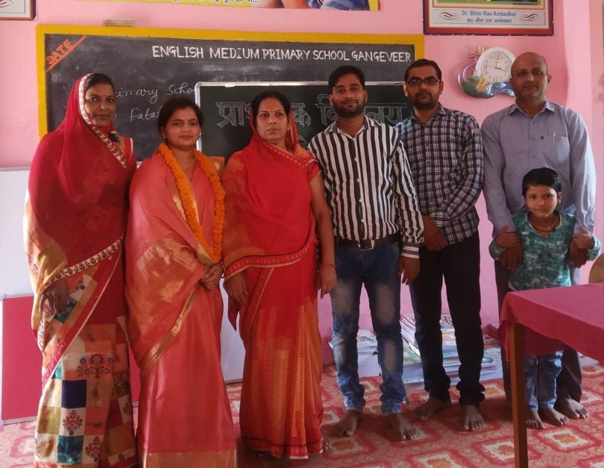 Vinita becomes a teacher assisted by marketing officer