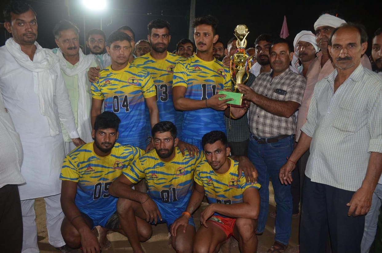 Bulandshahr's team captured the trophy
