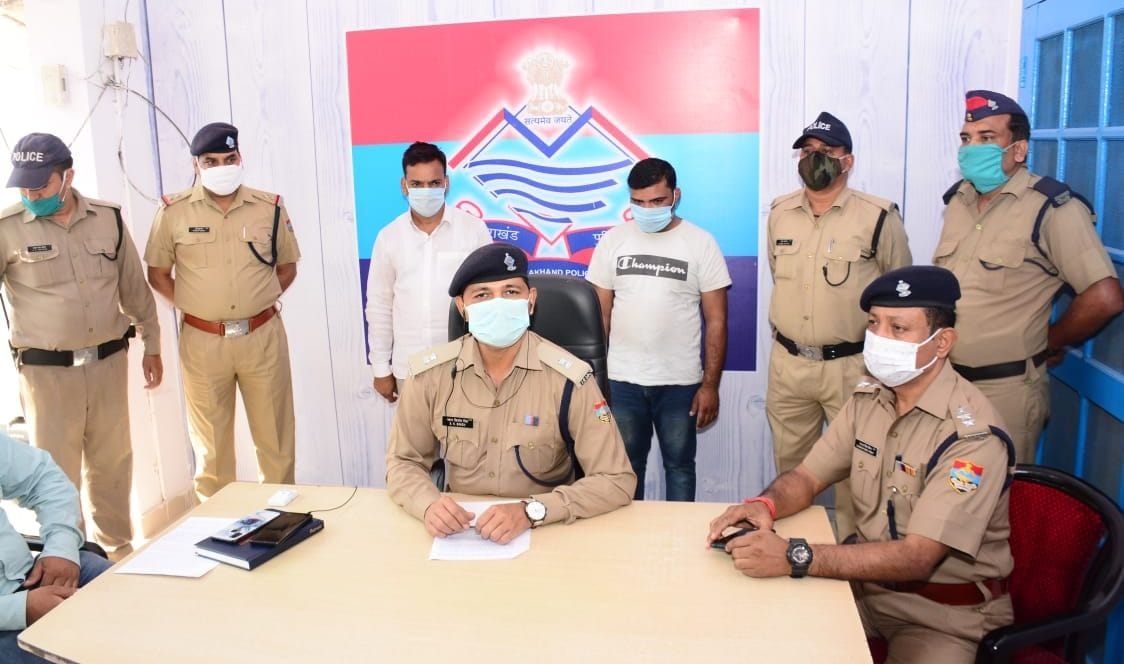 Two accused arrested for fake registration of trucks