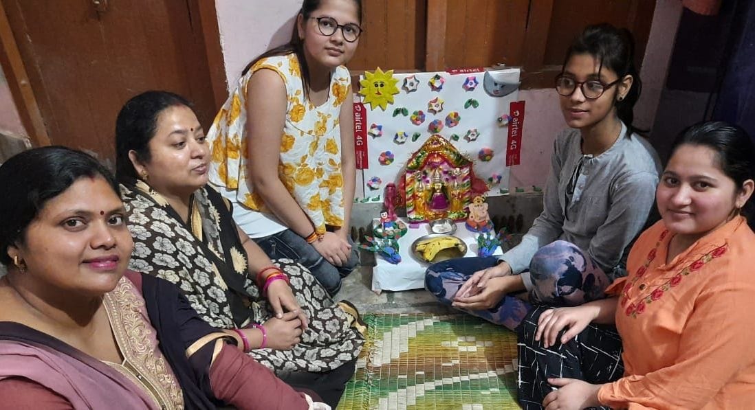 First Navratri today, Sanjhi established in homes