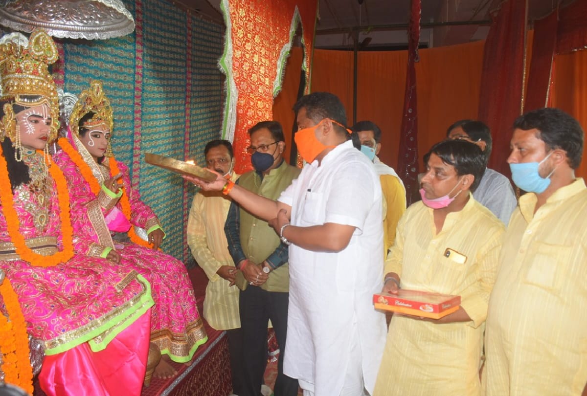 Ramlila celebration started in Mansarovar Maidan by Shri Ramlila Committee Arya Nagar gorakhpur