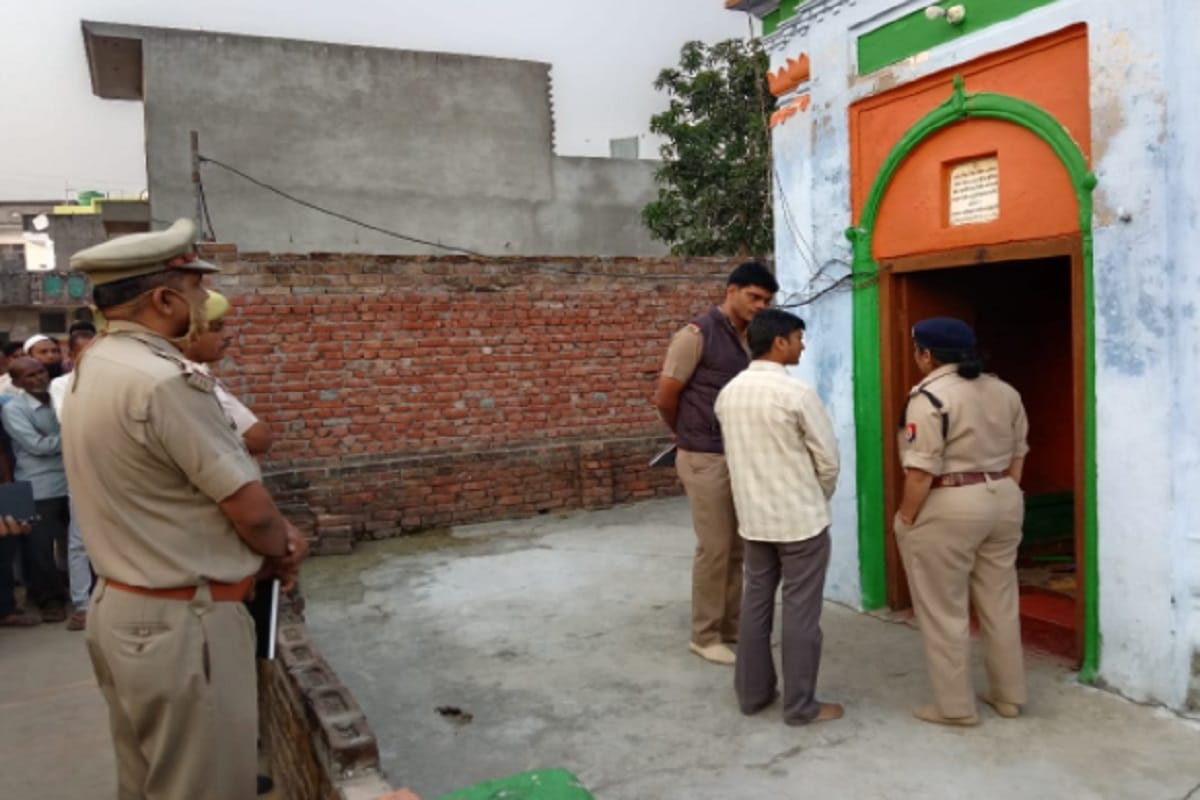 A young man entered in temple and did break in a village at Bijnor
