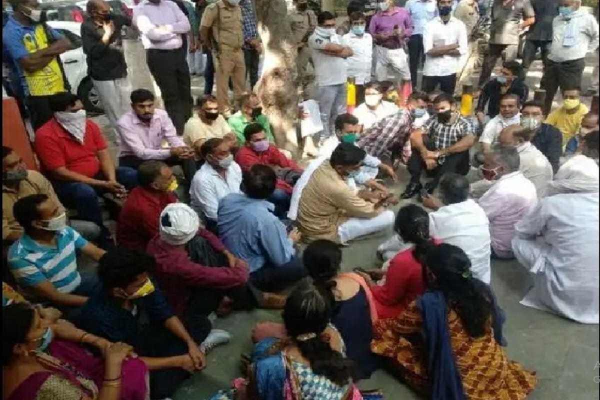 Delhi police has investigation start after protest by BJP MLA Sangeet Som on JTB hospital