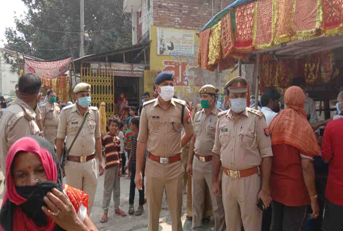 Navratri 2020: Devotees worshiped in temples first day of navratri